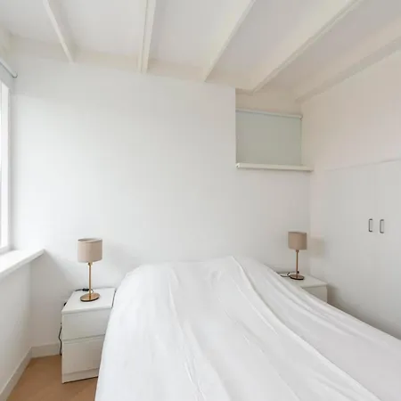 Bungalow Near Sint Maartenszee Beach Semesterbostad Sint Maartensvlotbrug