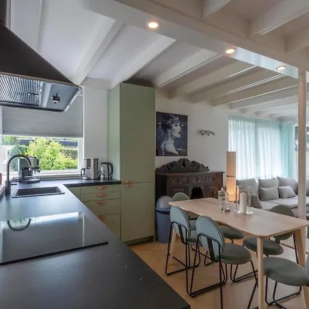 Casa vacanze Tranquil With Terrace