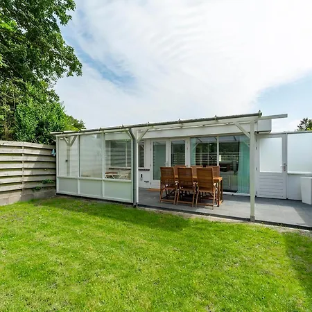 Bungalow Near Sint Maartenszee Beach Semesterbostad *